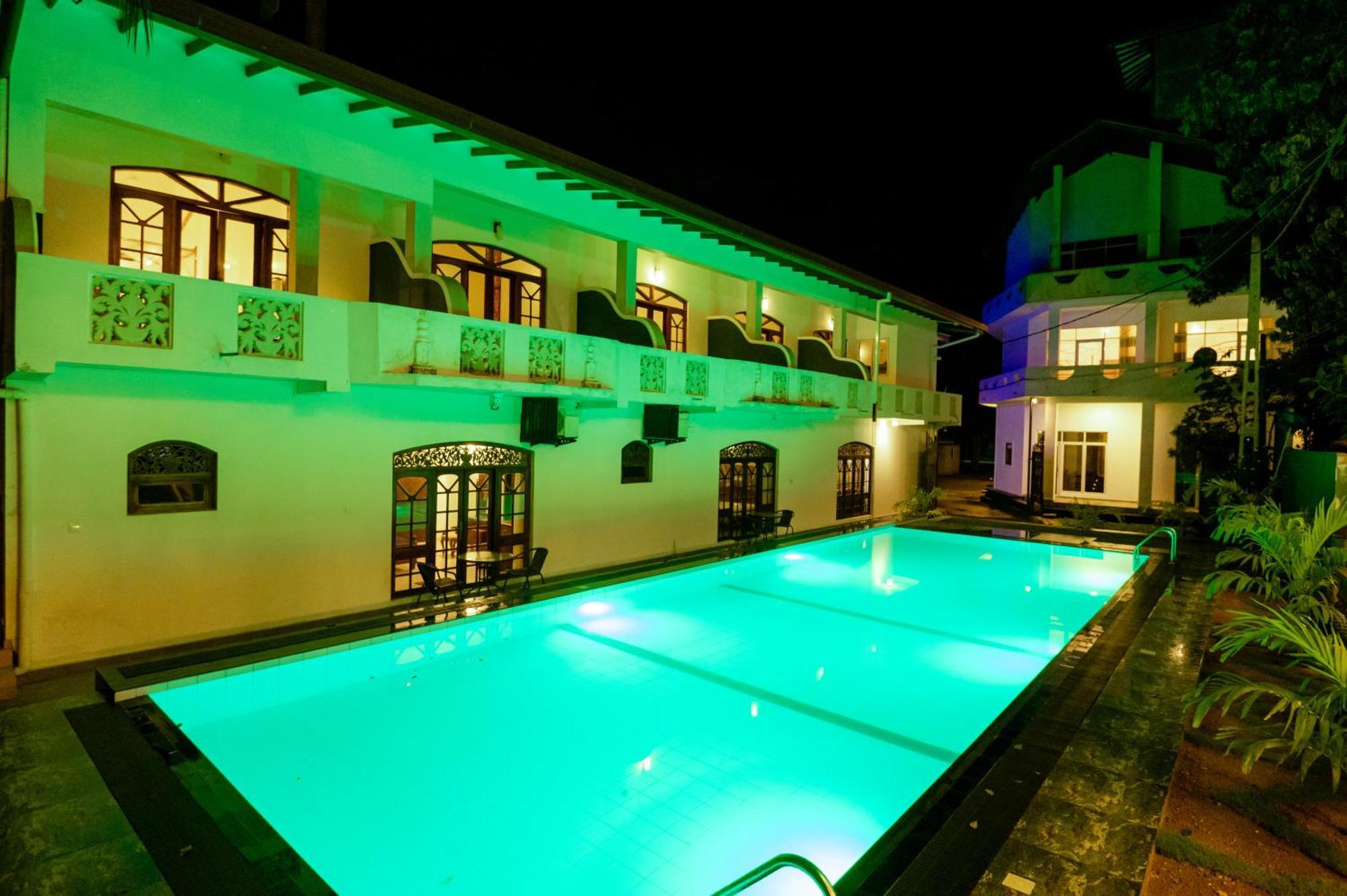 Prince Beach Hotel Bentota Exterior photo